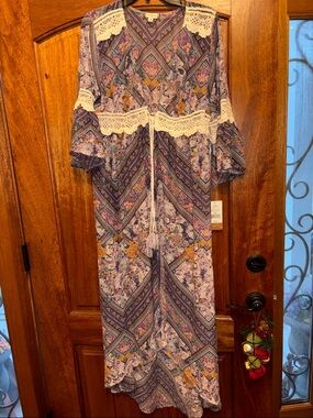 Mason & Belle Boho Lace-Trim Maxi Dress in Lavender Floral XL
